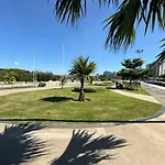 Apartamento A 100 Metros Da Praia Em Jardim Camburi