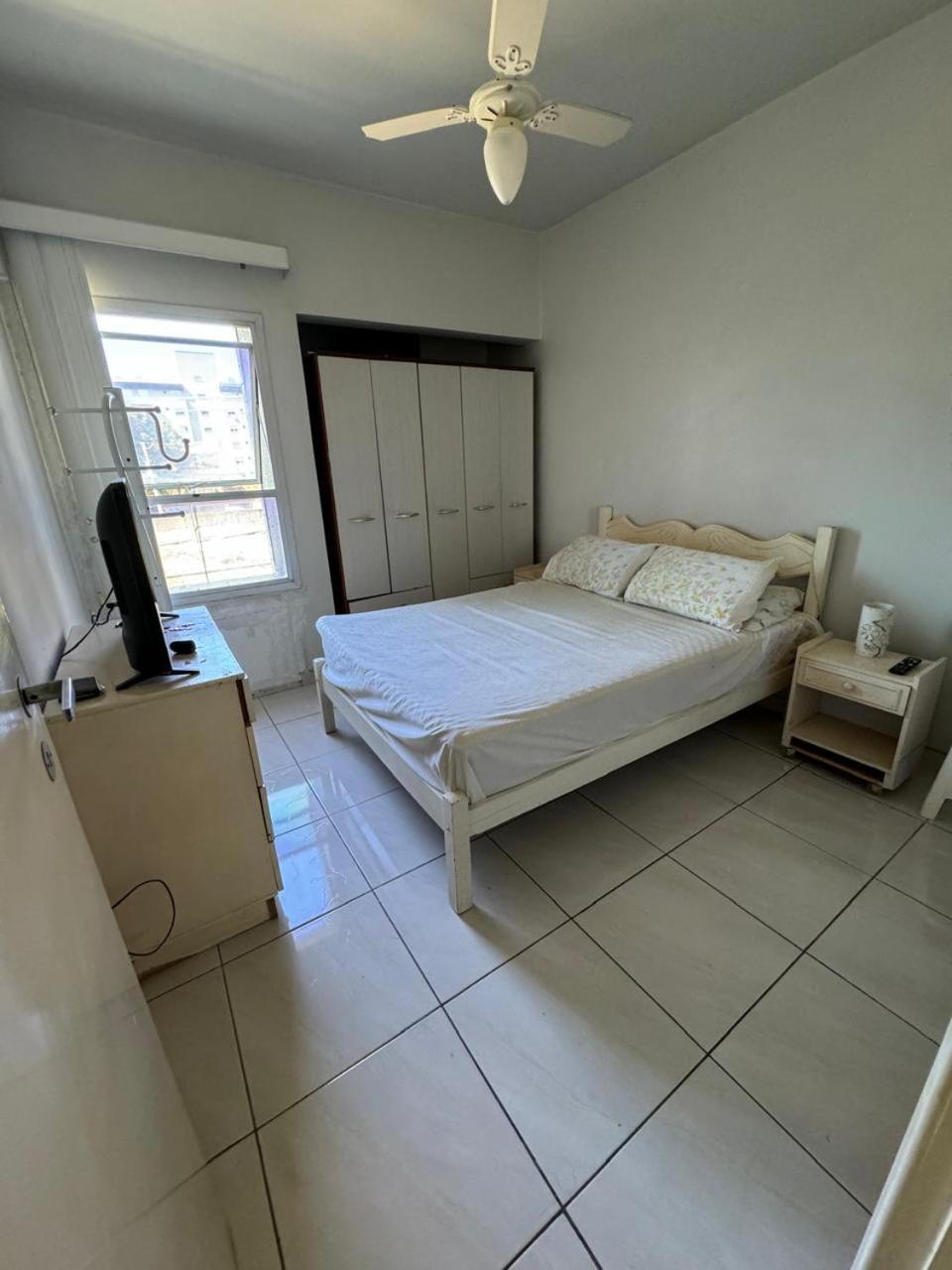 Apartment A 100 Metros Da Em Jardim Camburi *